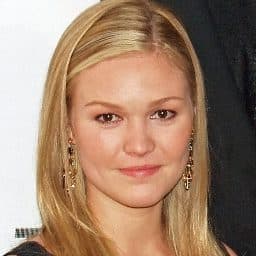 Julia Stiles