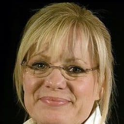 Bonnie Hunt
