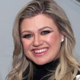 Kelly Clarkson