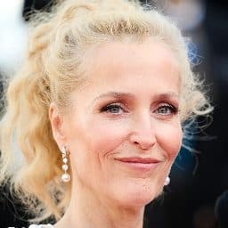 Gillian Anderson